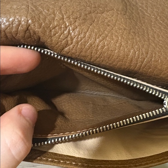 NWT & original box Chloe Brown Leather Wallet. - Picture 12 of 14